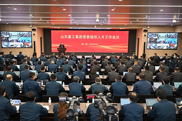 谭旭光：能行就上，不行就下！